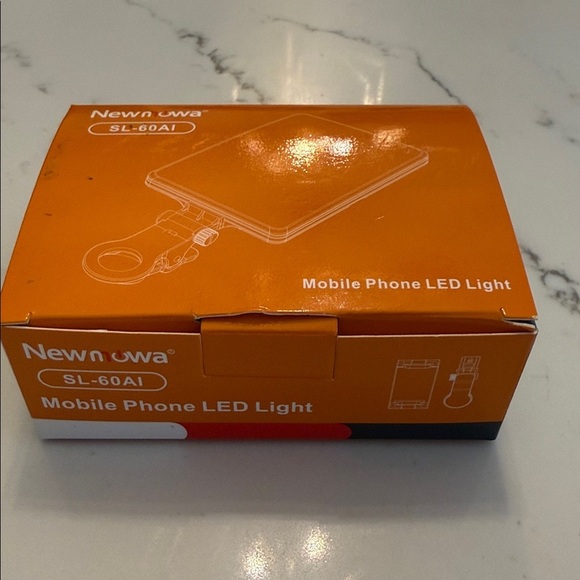 Other - Newmowa SL-60AI mobile phone LED light
